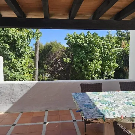 公寓 Bonito Piso Con Jardines Y Piscina 埃斯特波纳