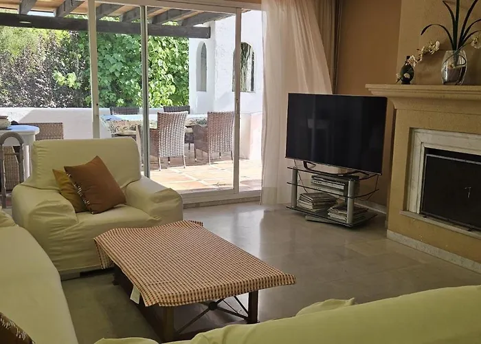 Bonito Piso Con Jardines Y Piscina Appartement *