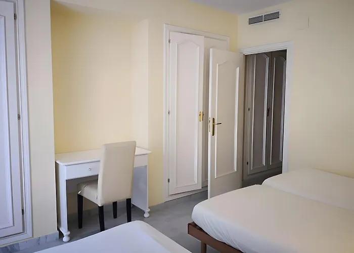 Apartamento Bonito Piso Con Jardines Y Piscina *