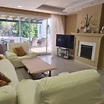 Apartment Bonito Piso Con Jardines Y Piscina Estepona