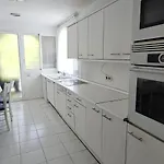 Bonito Piso Con Jardines Y Piscina