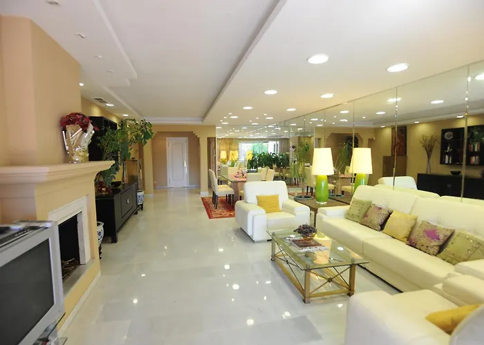 Apartment Bonito Piso Con Jardines Y Piscina *