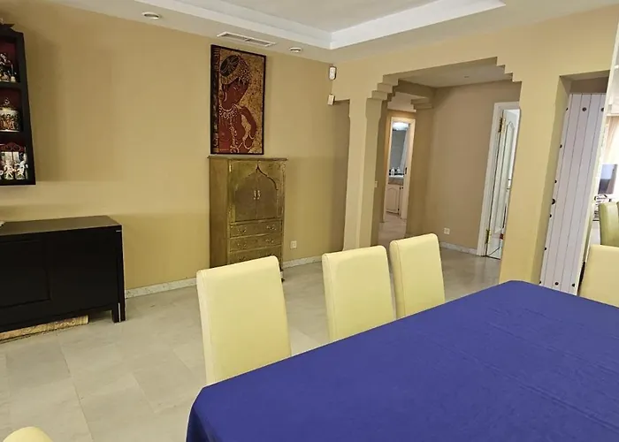 Apartment Bonito Piso Con Jardines Y Piscina *